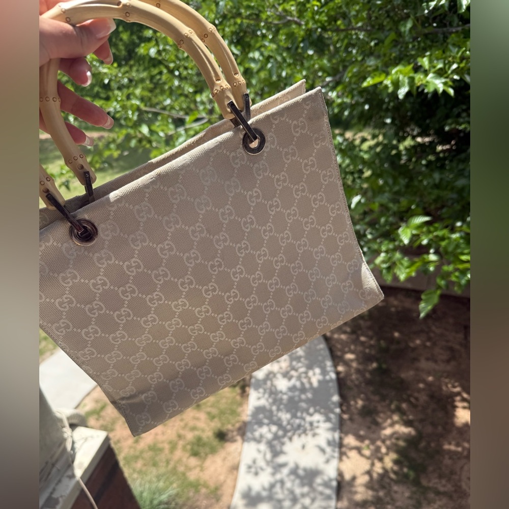 𝑮𝒖𝒄𝒄𝒊 𝑻𝒐𝒕𝒆 - 𝒘𝒊𝒕𝒉 𝑩𝒂𝒎𝒃𝒐𝒐 𝒉𝒂𝒏𝒅𝒍𝒆 - Picture 6 of 11